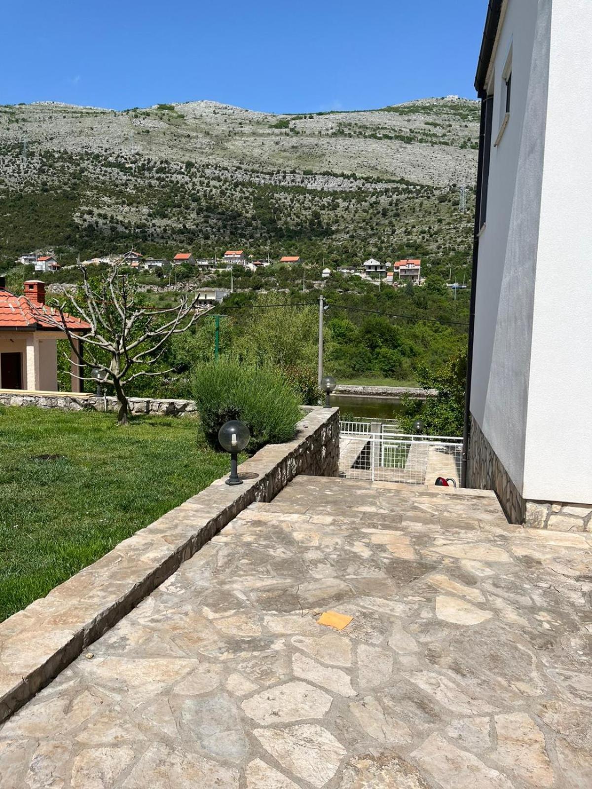River Side Trebinje Hotel Bagian luar foto